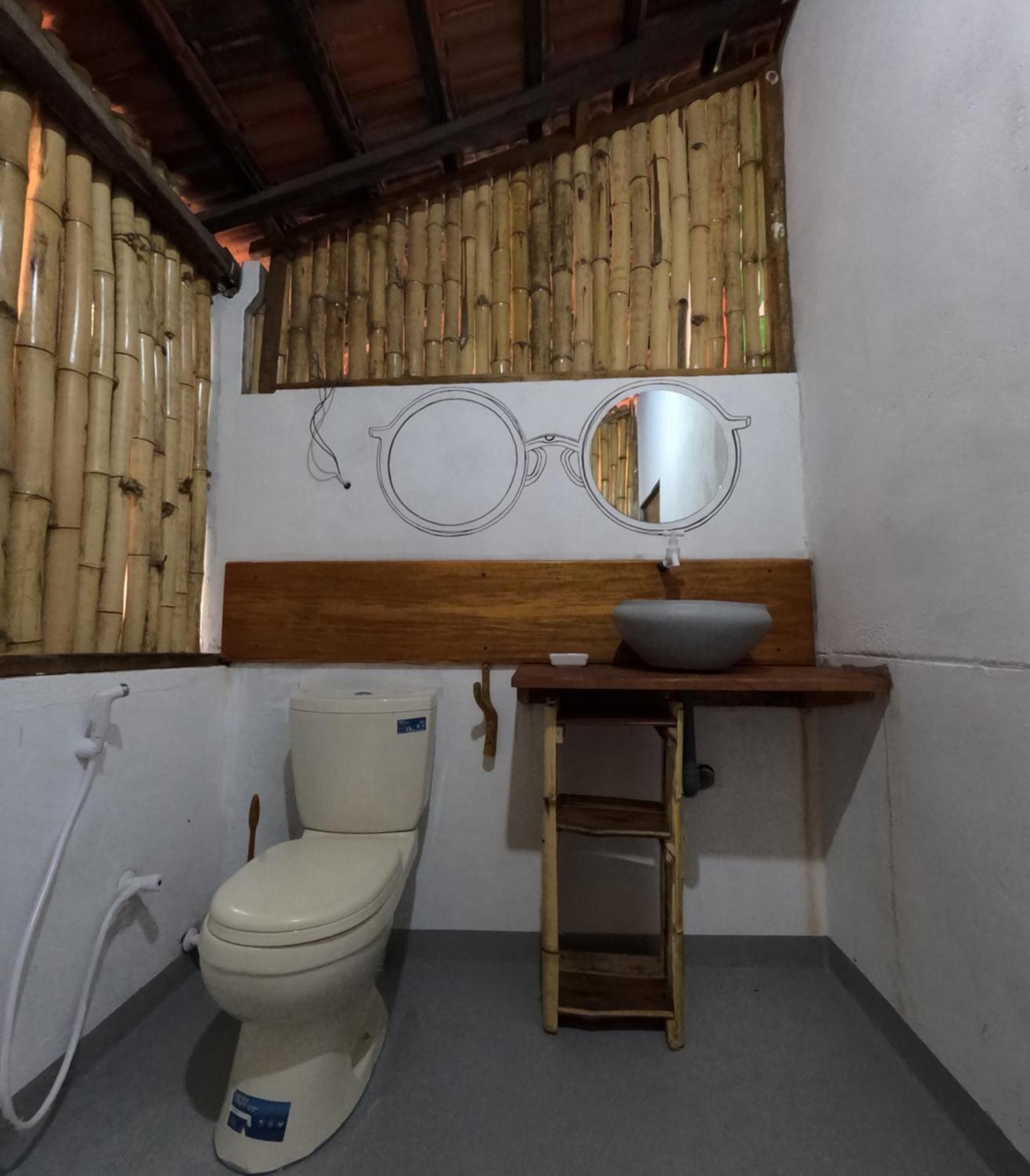 C U Hostel Trincomalee Exterior photo